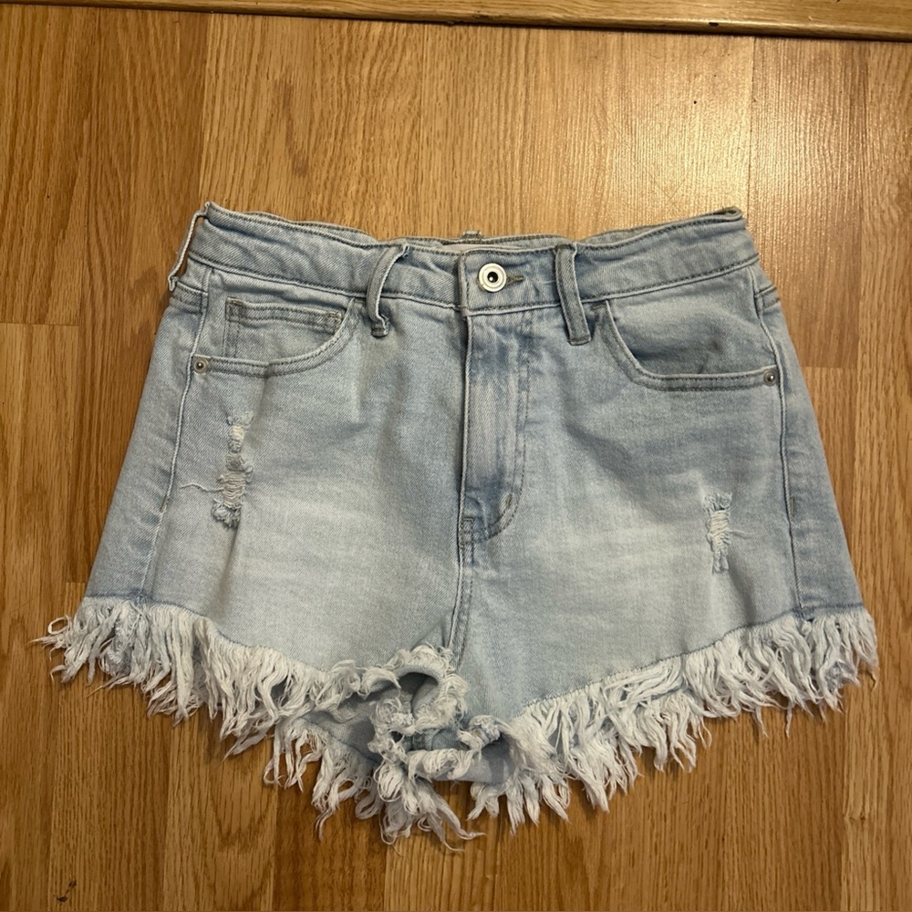 REgeneration by Celebrity Pink High Rise Festival Cutoff Denim Short size 7/28 - Picture 1 of 4